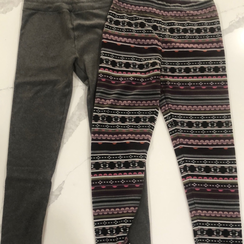 2 for 1 fleece leggings.